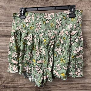 NWT Aerie Floral Pull on Shorts SZ L Green